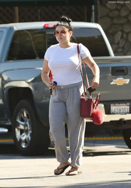 Ariel Winter photo 11 of 994