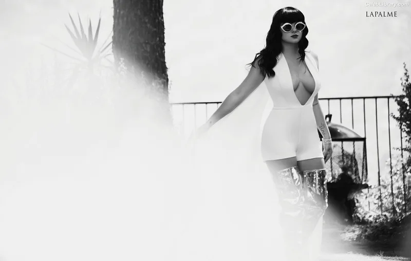 Ariel Winter photo 10 of 994