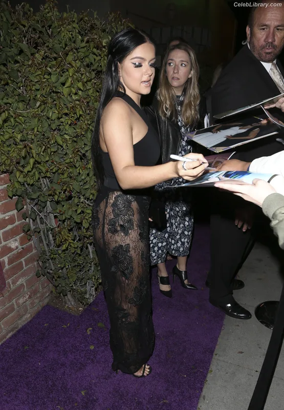 Ariel Winter photo 7 of 994