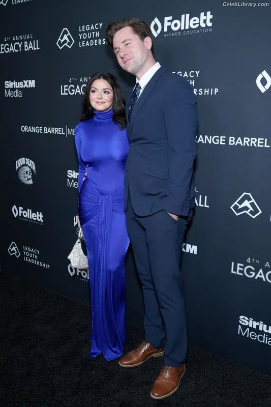 Ariel Winter photo 12 of 994