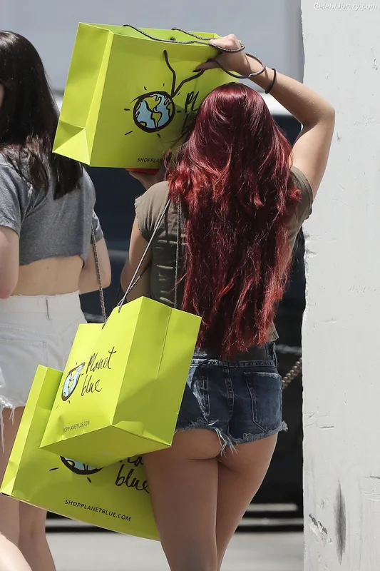 Ariel Winter photo 19 of 994