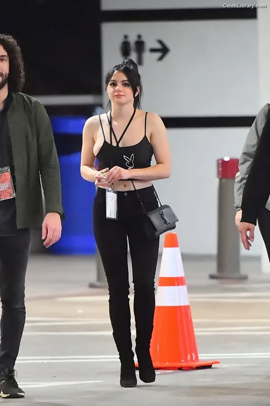 Ariel Winter photo 11 of 994