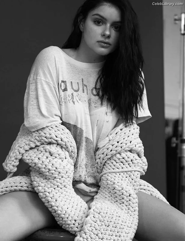 Ariel Winter photo 10 of 994