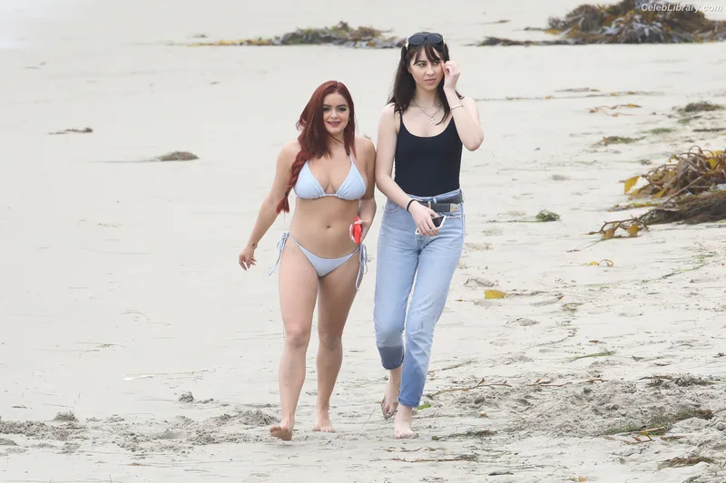 Ariel Winter photo 15 of 994