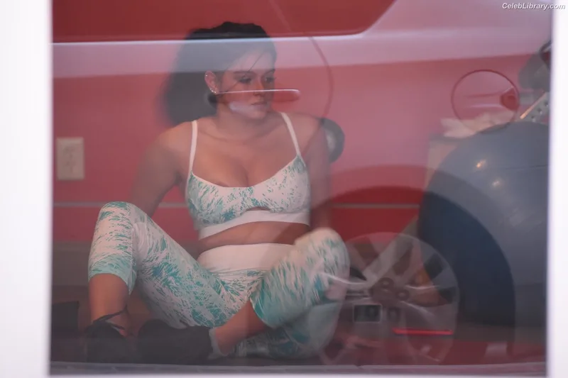 Ariel Winter photo 9 of 994