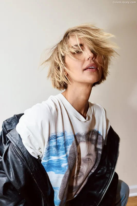 Arielle Kebbel photo 4 of 231