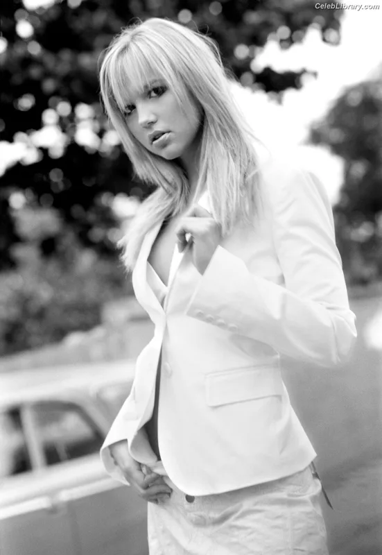 Arielle Kebbel photo 22 of 231