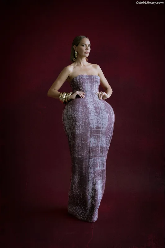 Arielle Kebbel photo 13 of 231