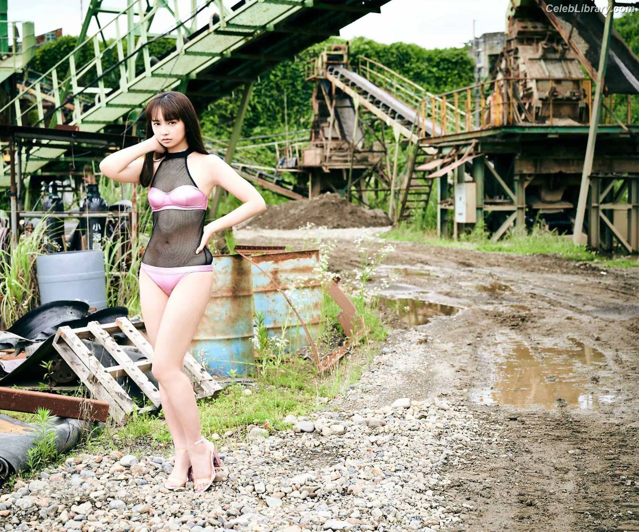Arisa Komiya photo 20 of 295