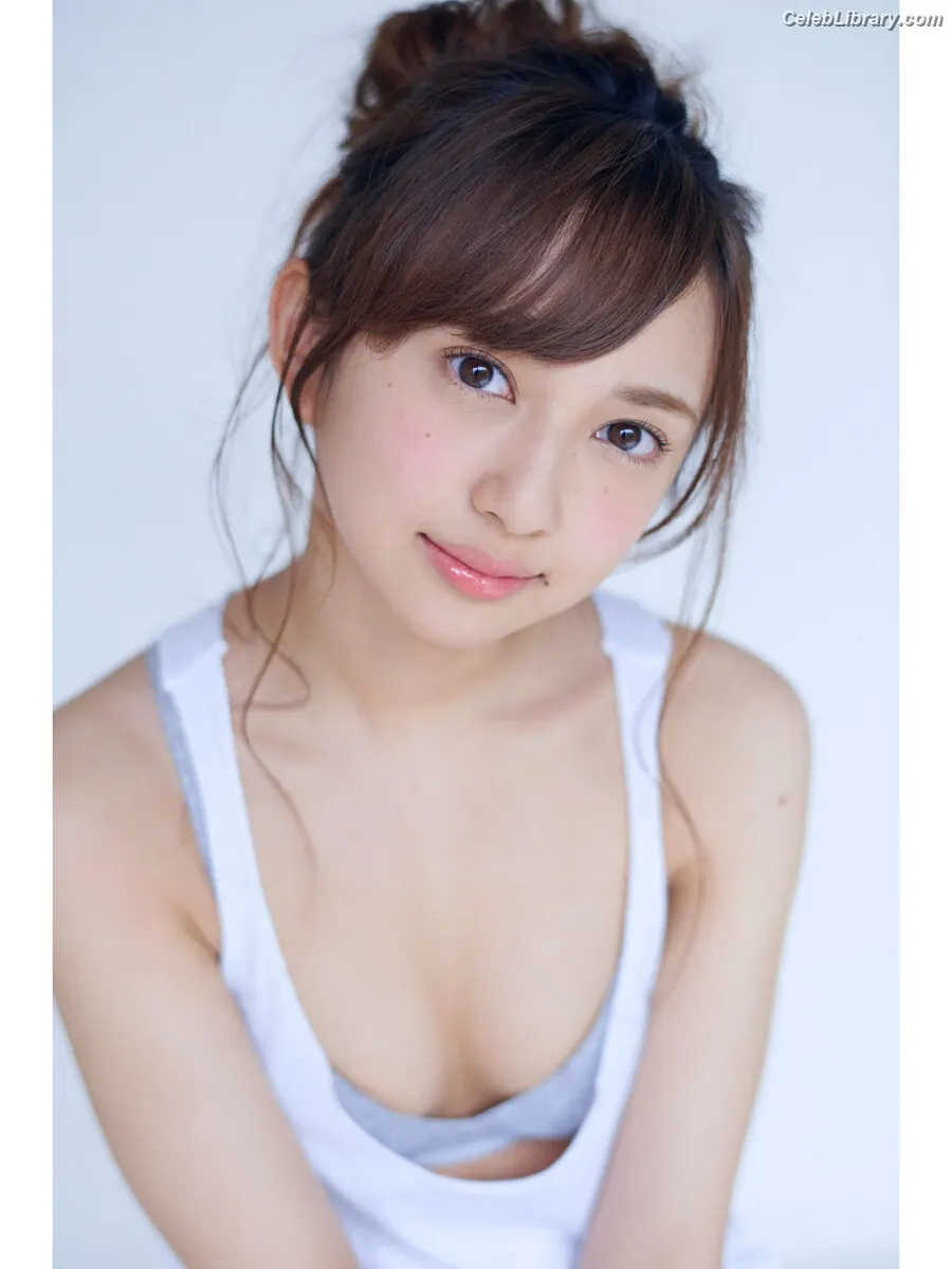 Arisa Komiya photo 5 of 295