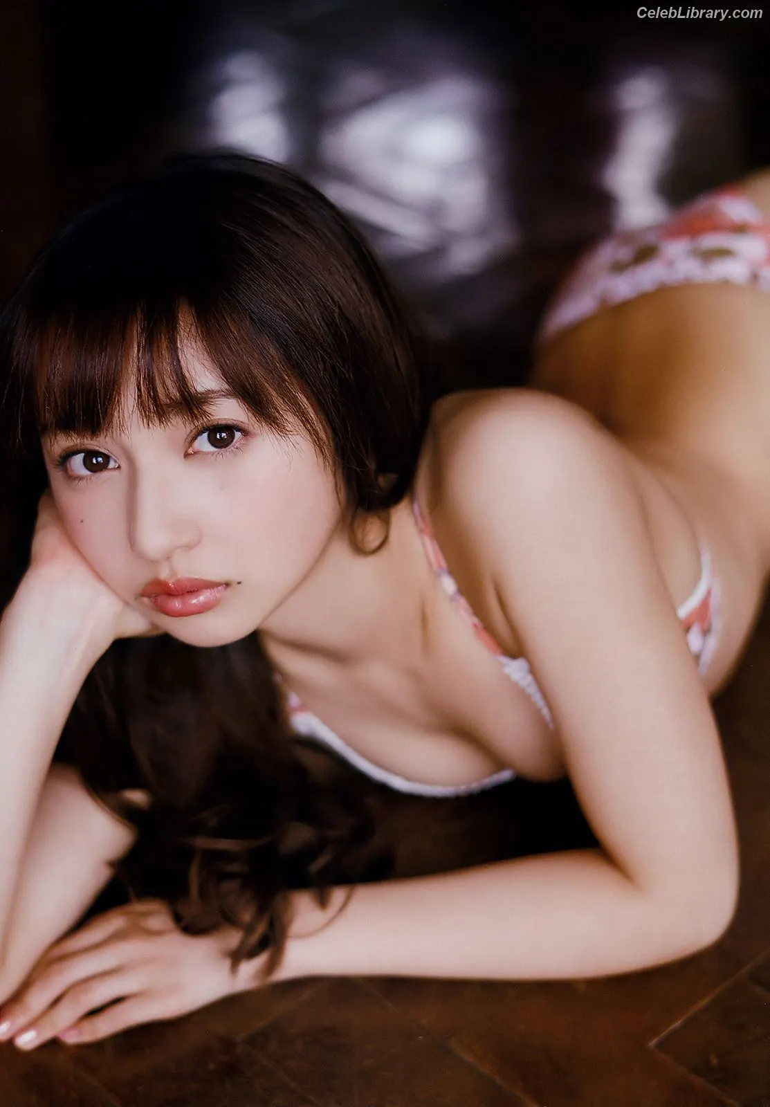 Arisa Komiya photo 13 of 295