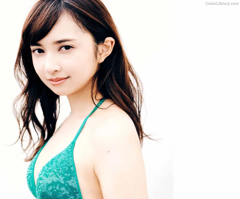 Arisa Komiya photo 19 of 296