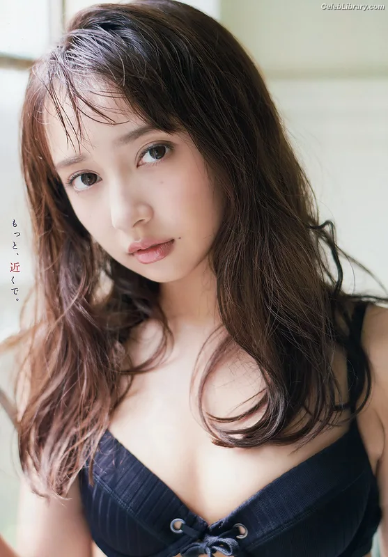 Arisa Komiya photo 12 of 296