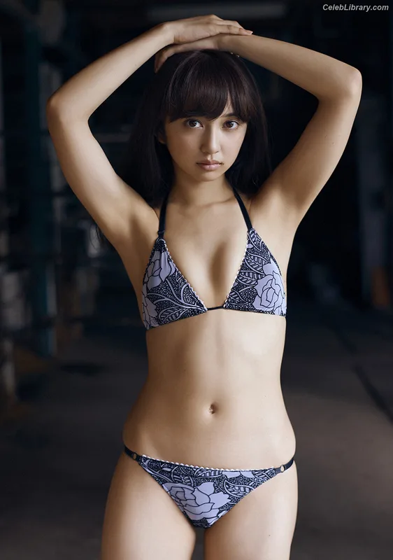 Arisa Komiya photo 3 of 296