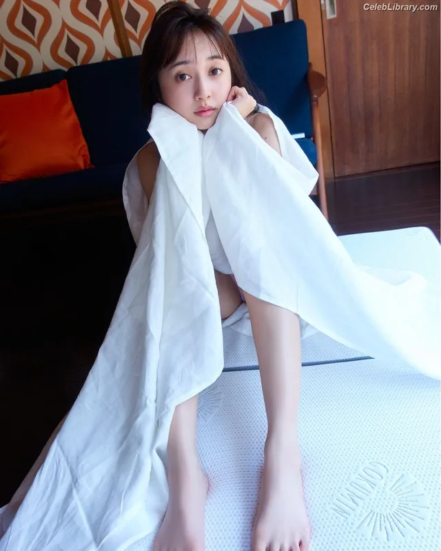 Arisa Komiya photo 20 of 296