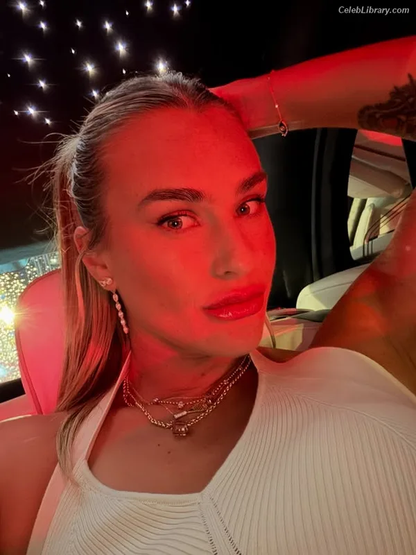 Aryna Sabalenka photo 3 of 538
