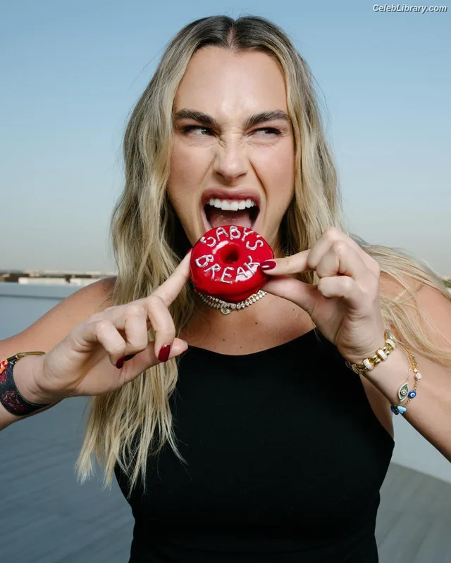 Aryna Sabalenka photo 18 of 538