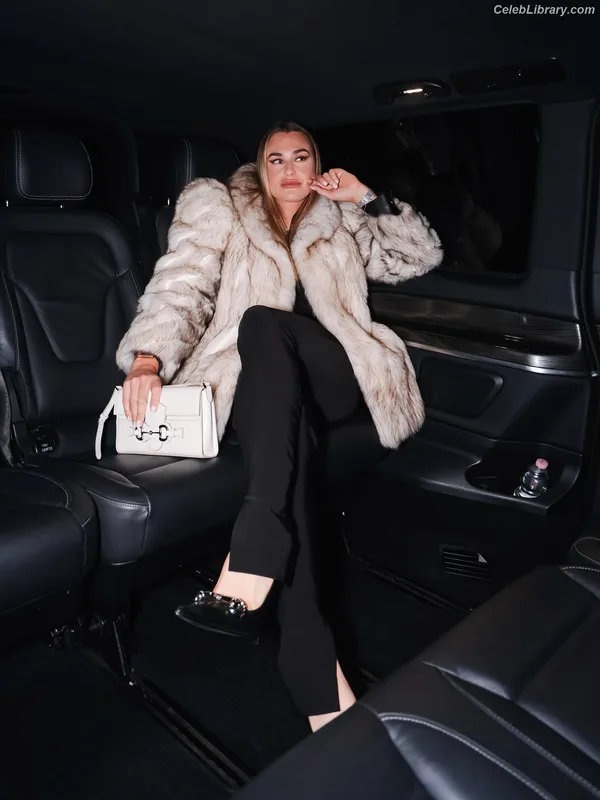 Aryna Sabalenka photo 15 of 538