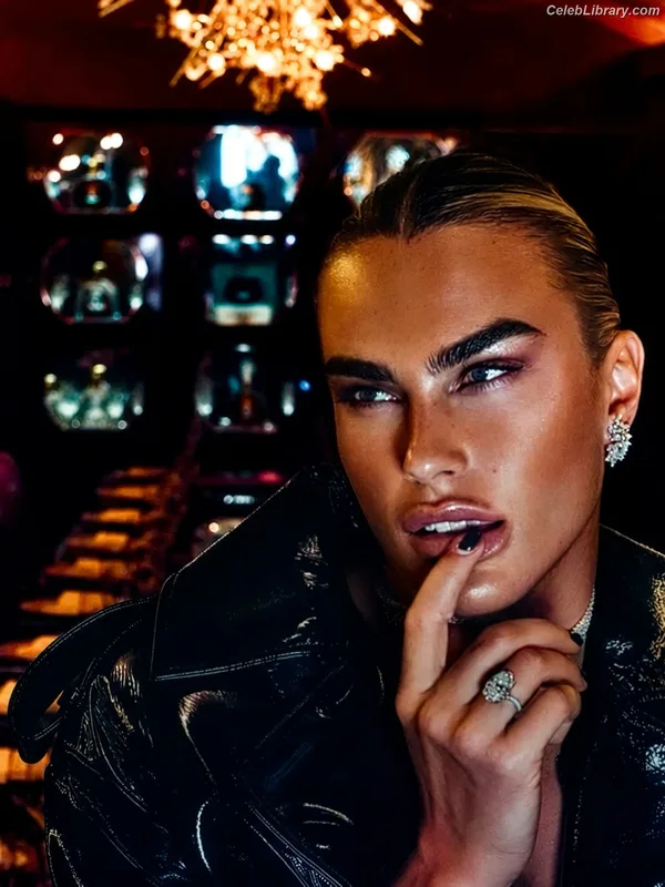 Aryna Sabalenka photo 24 of 538