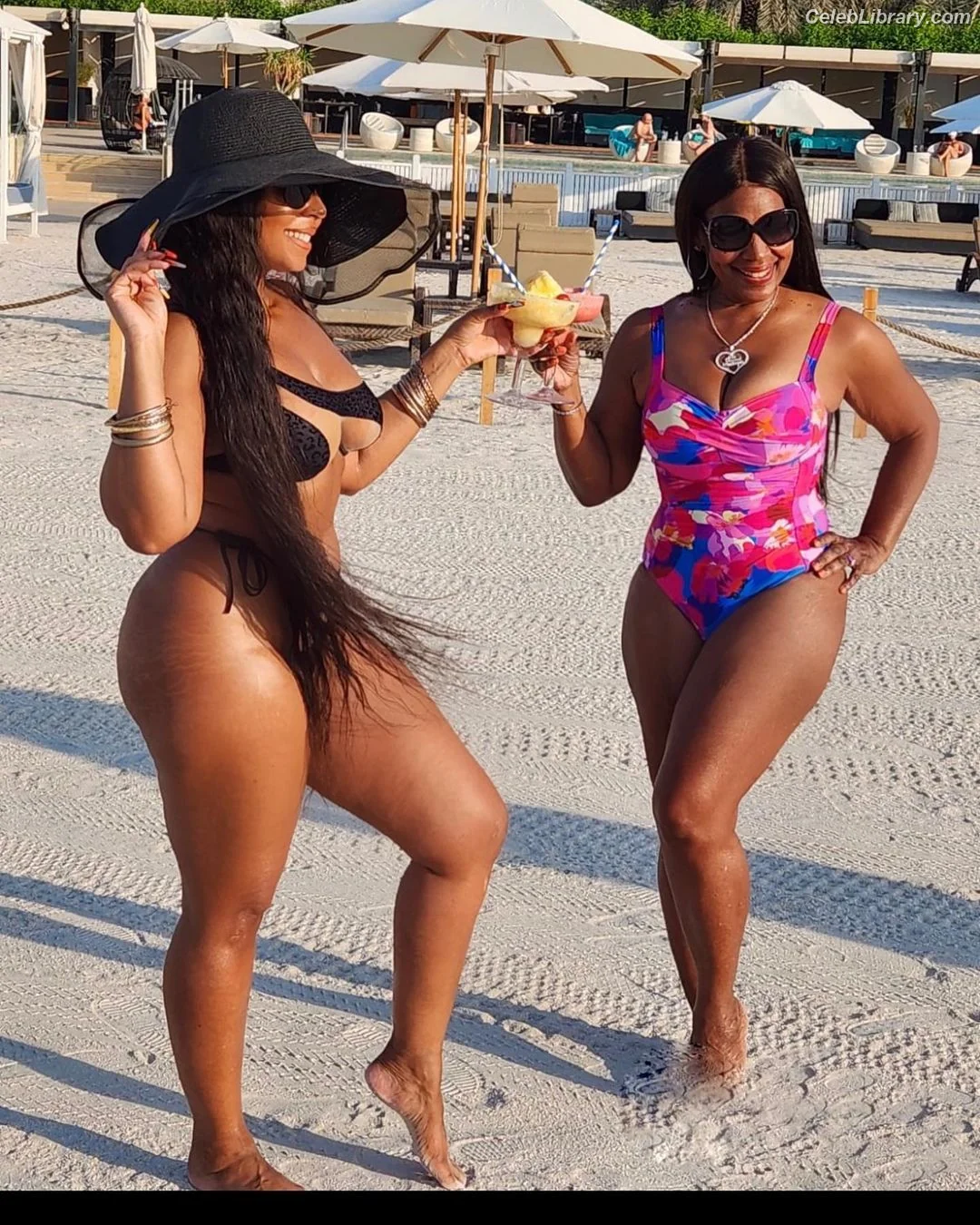 Ashanti photo 4 of 294