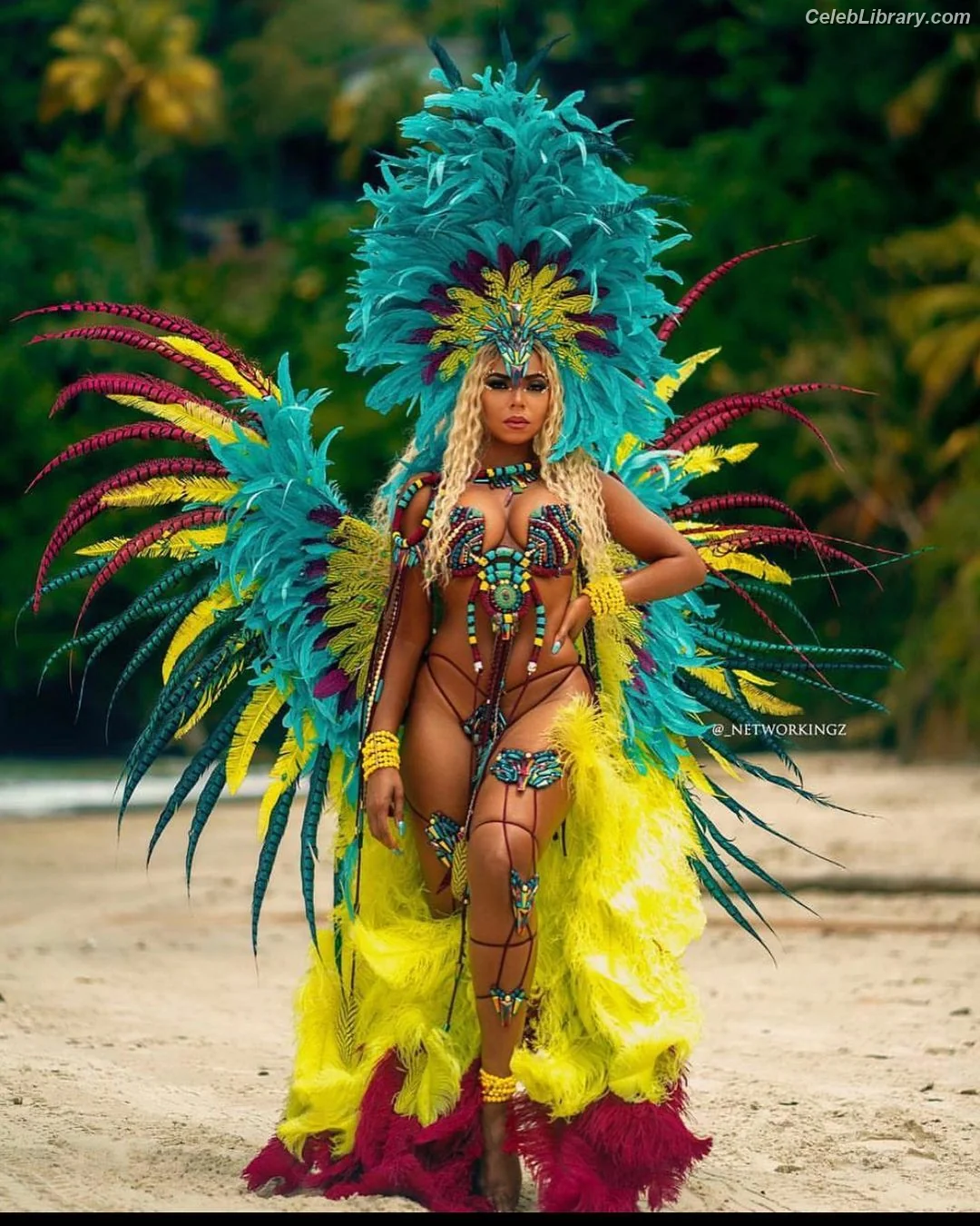 Ashanti photo 13 of 294
