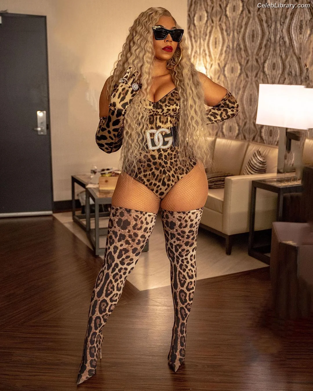 Ashanti photo 16 of 294