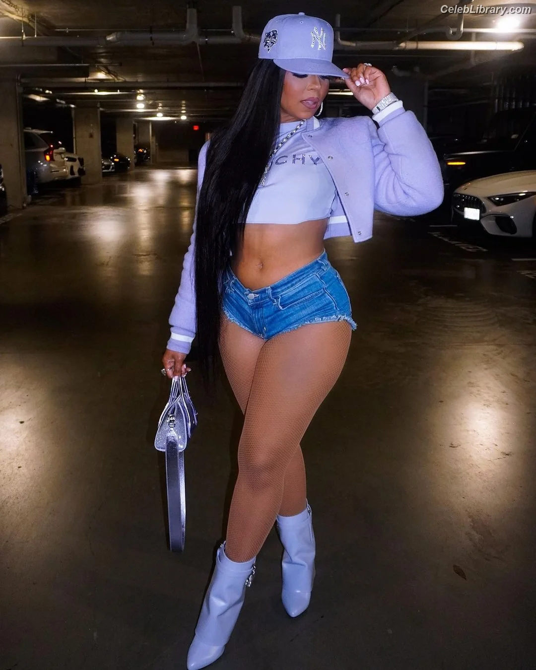 Ashanti photo 12 of 294