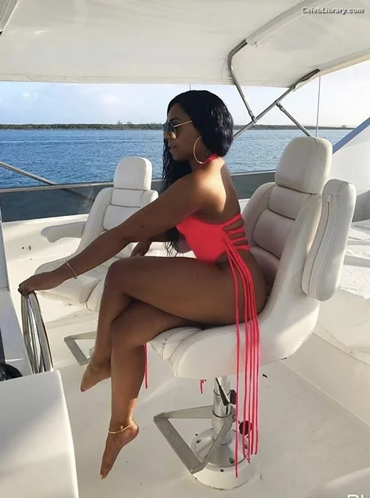 Ashanti photo 14 of 294