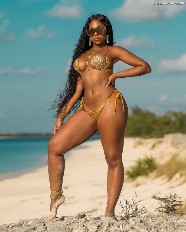 Ashanti photo 2 of 295