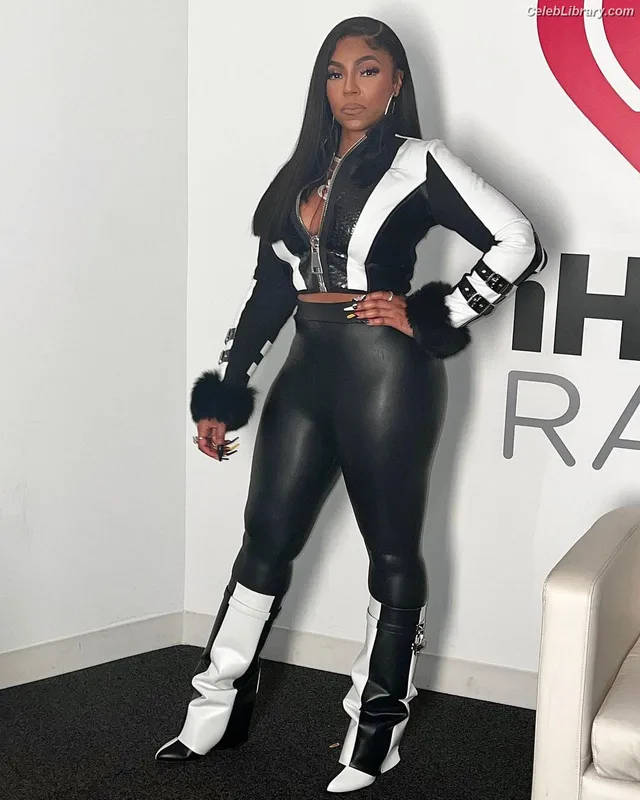 Ashanti photo 23 of 295