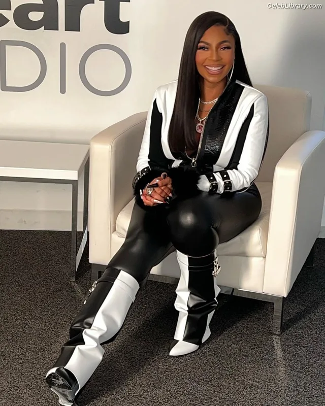 Ashanti photo 1 of 295