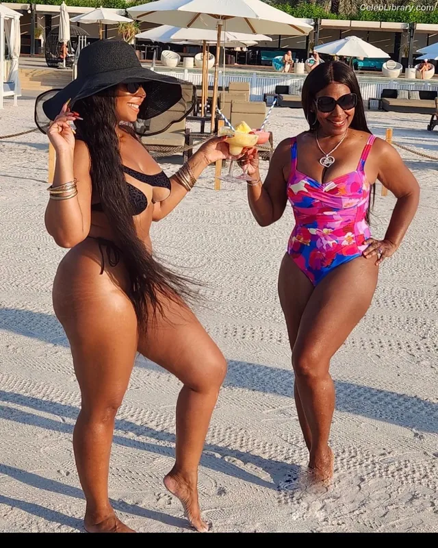 Ashanti photo 4 of 295