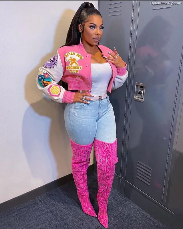 Ashanti photo 9 of 295