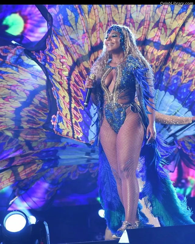 Ashanti photo 16 of 295