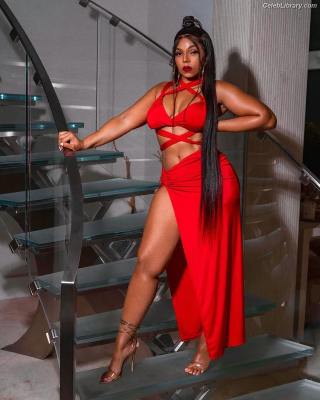 Ashanti photo 20 of 295