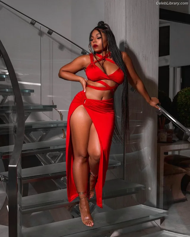 Ashanti photo 21 of 295