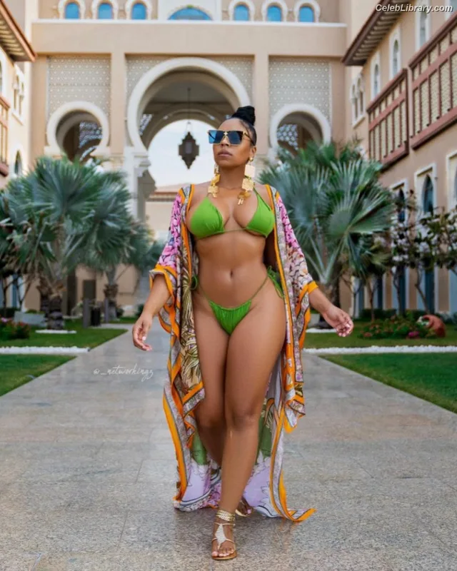 Ashanti photo 24 of 295