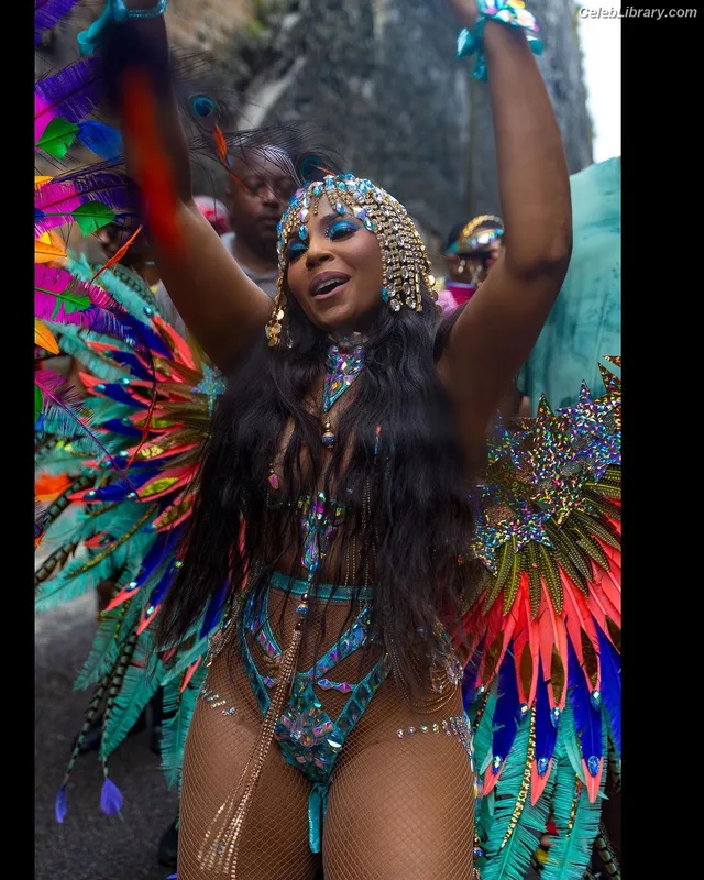 Ashanti photo 10 of 295