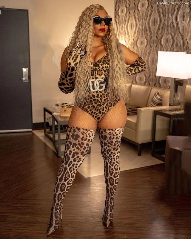 Ashanti photo 16 of 295