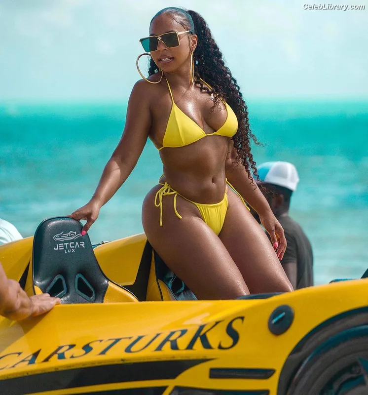 Ashanti photo 18 of 295