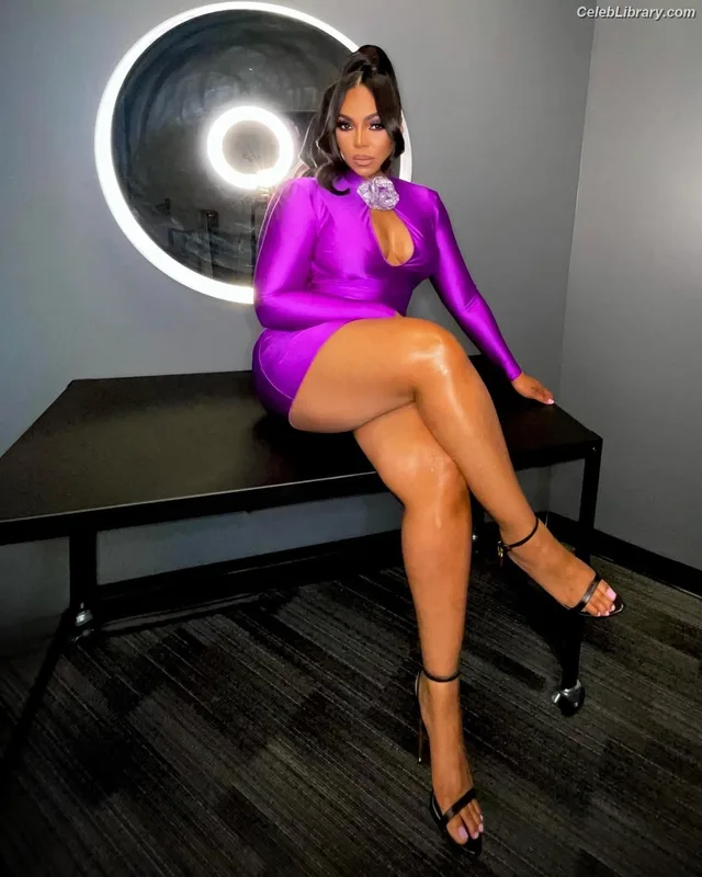 Ashanti photo 1 of 295