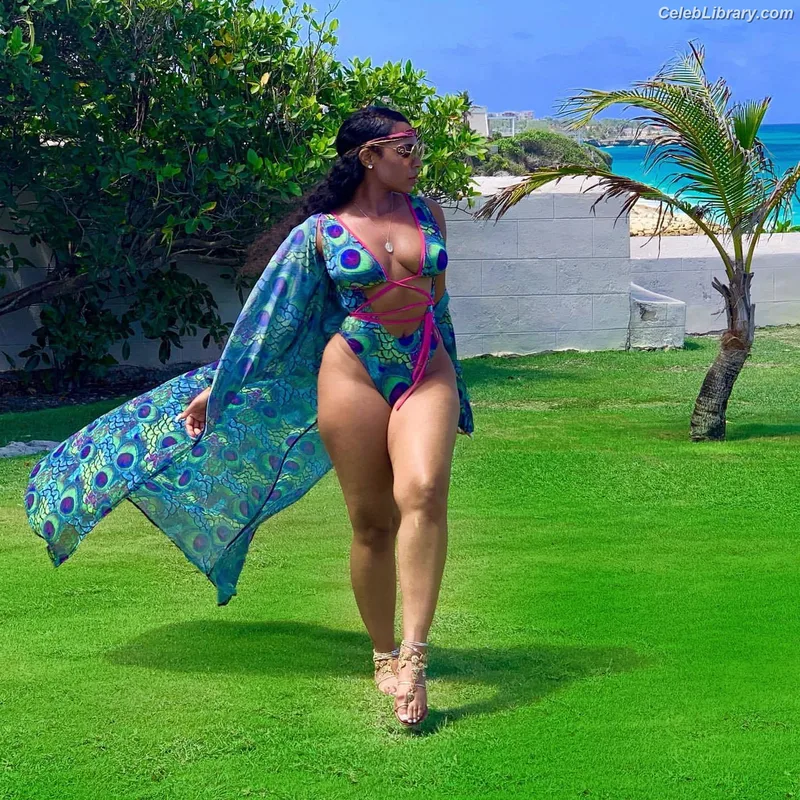 Ashanti photo 7 of 295