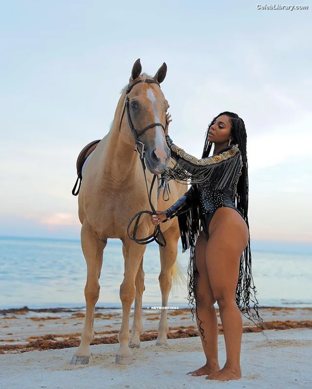 Ashanti photo 13 of 295