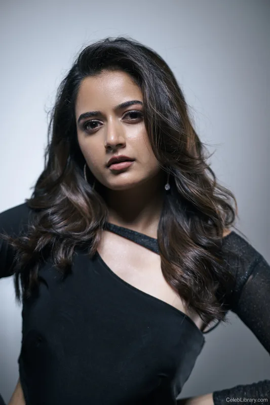 Ashika Ranganath photo 12 of 23