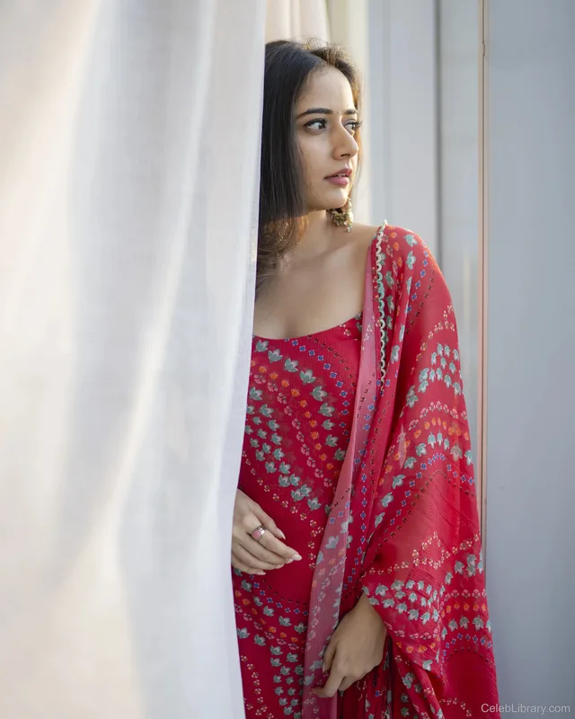 Ashika Ranganath photo 18 of 23