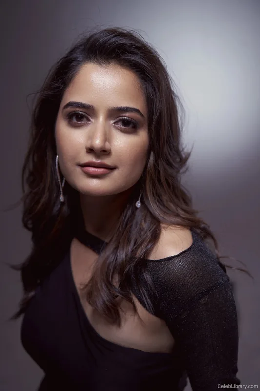 Ashika Ranganath photo 21 of 23