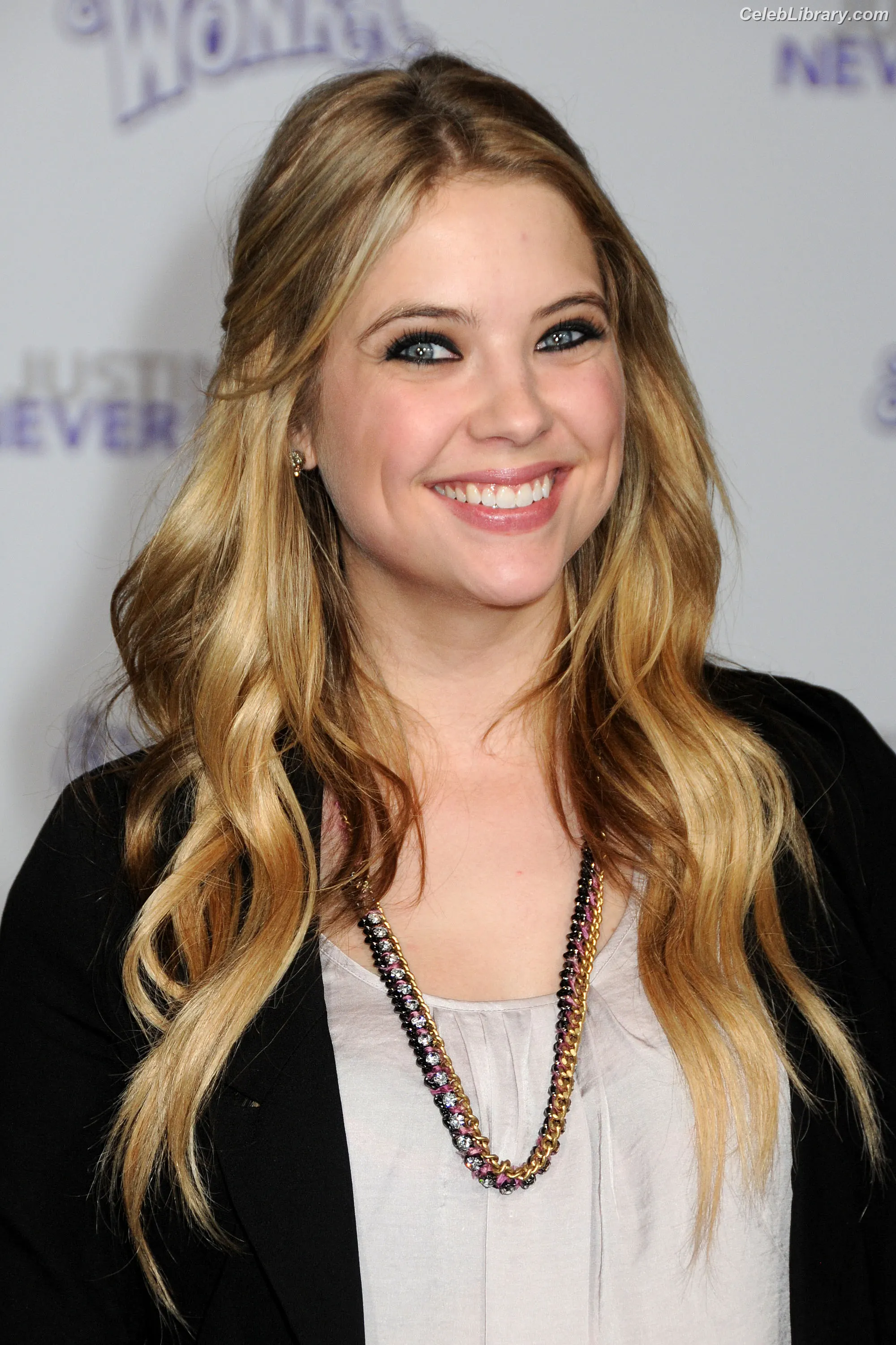 Ashley Benson photo 18 of 919
