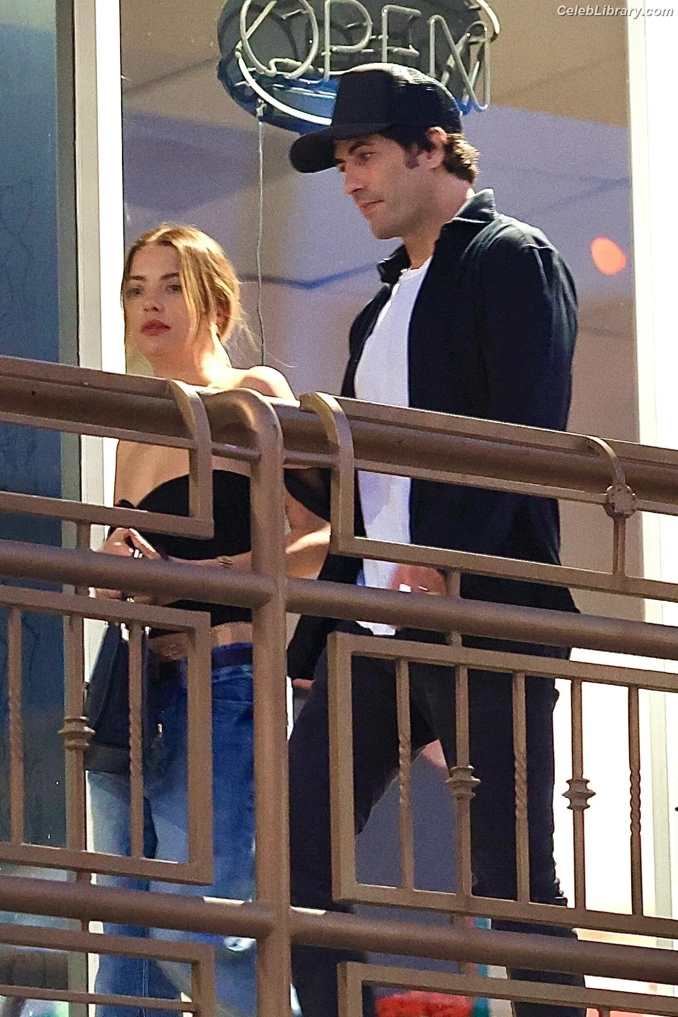 Ashley Benson photo 6 of 919