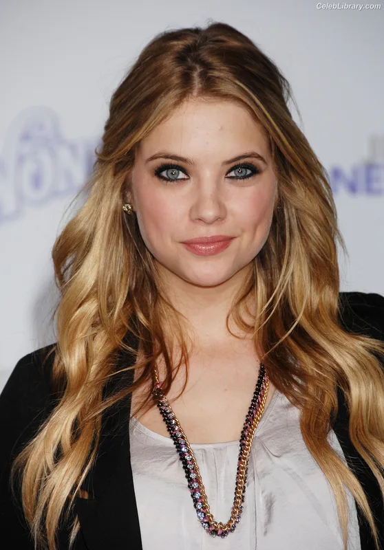 Ashley Benson photo 20 of 920