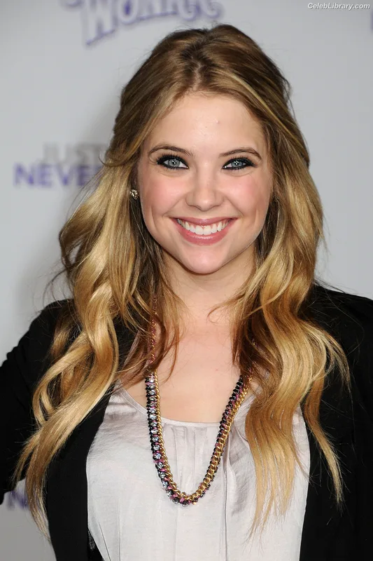 Ashley Benson photo 21 of 920